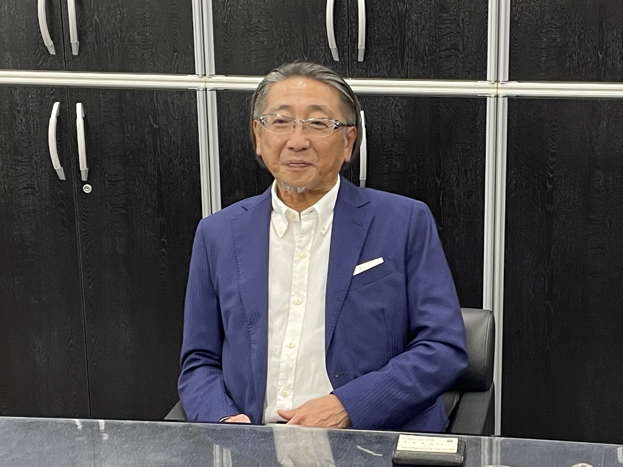 東社長