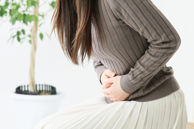 セレウス菌食中毒の症状や特徴、予防方法について